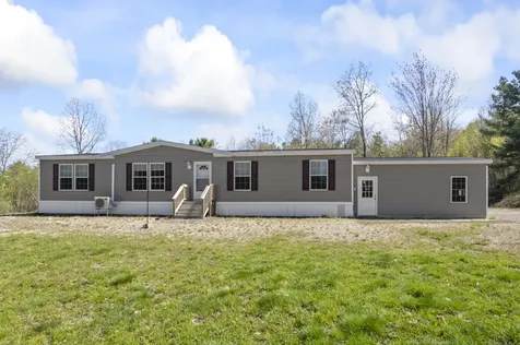 22 Bimi's Way Waterboro ME 04061