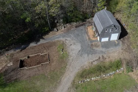 2 Mckenna Court York ME 03909