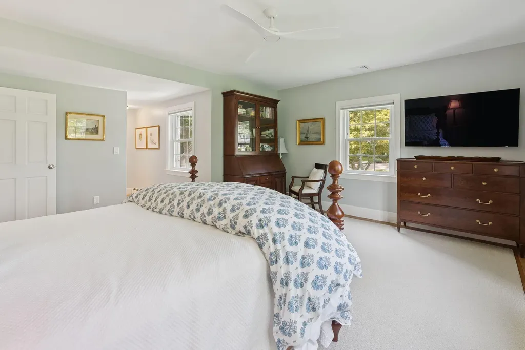 9 Oak Street Kennebunk ME 04043