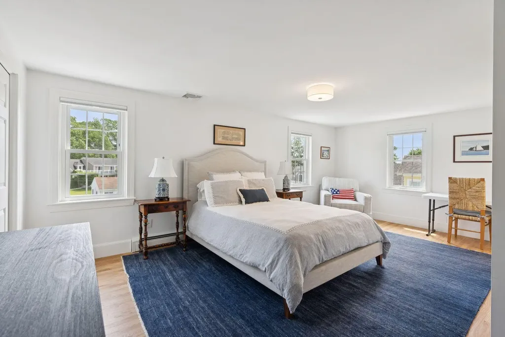 9 Oak Street Kennebunk ME 04043