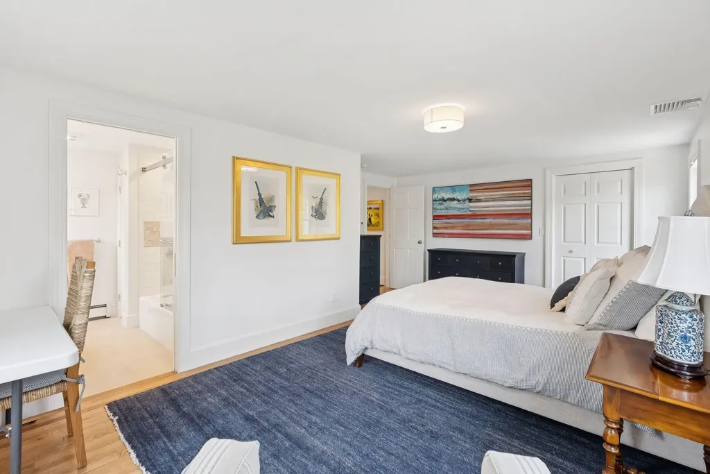 9 Oak Street Kennebunk ME 04043