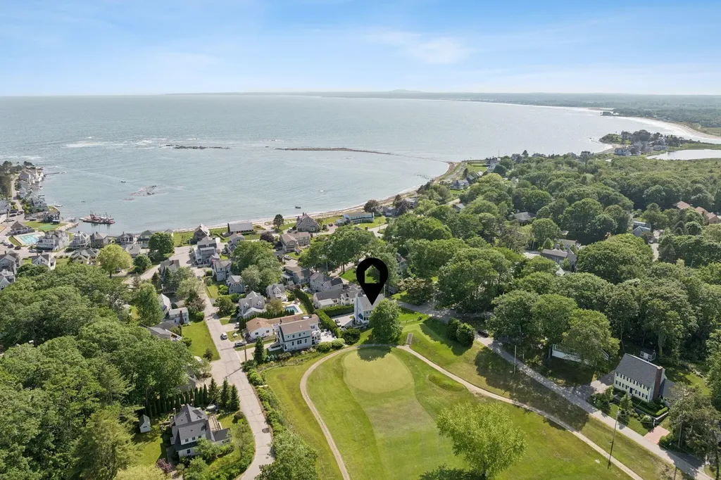 9 Oak Street Kennebunk ME 04043