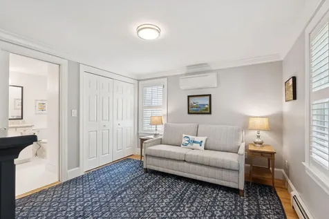 9 Oak Street Kennebunk ME 04043