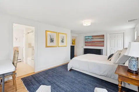 9 Oak Street Kennebunk ME 04043