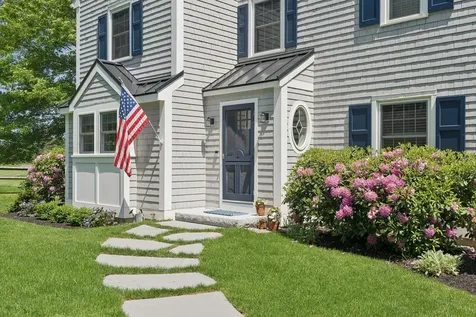9 Oak Street Kennebunk ME 04043