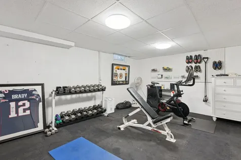 9 Oak Street Kennebunk ME 04043