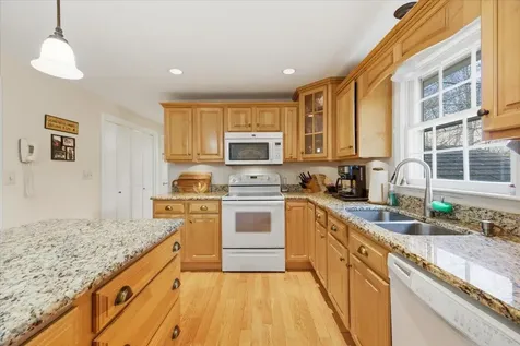 159 West Street Biddeford ME 04005