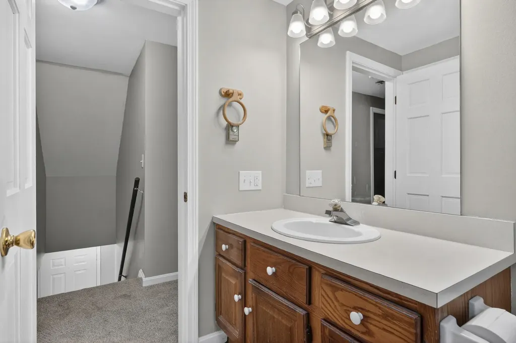 44 Winnocks Neck Road Scarborough ME 04074