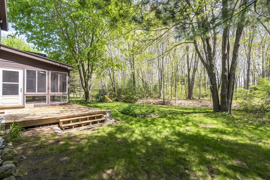 44 Winnocks Neck Road Scarborough ME 04074