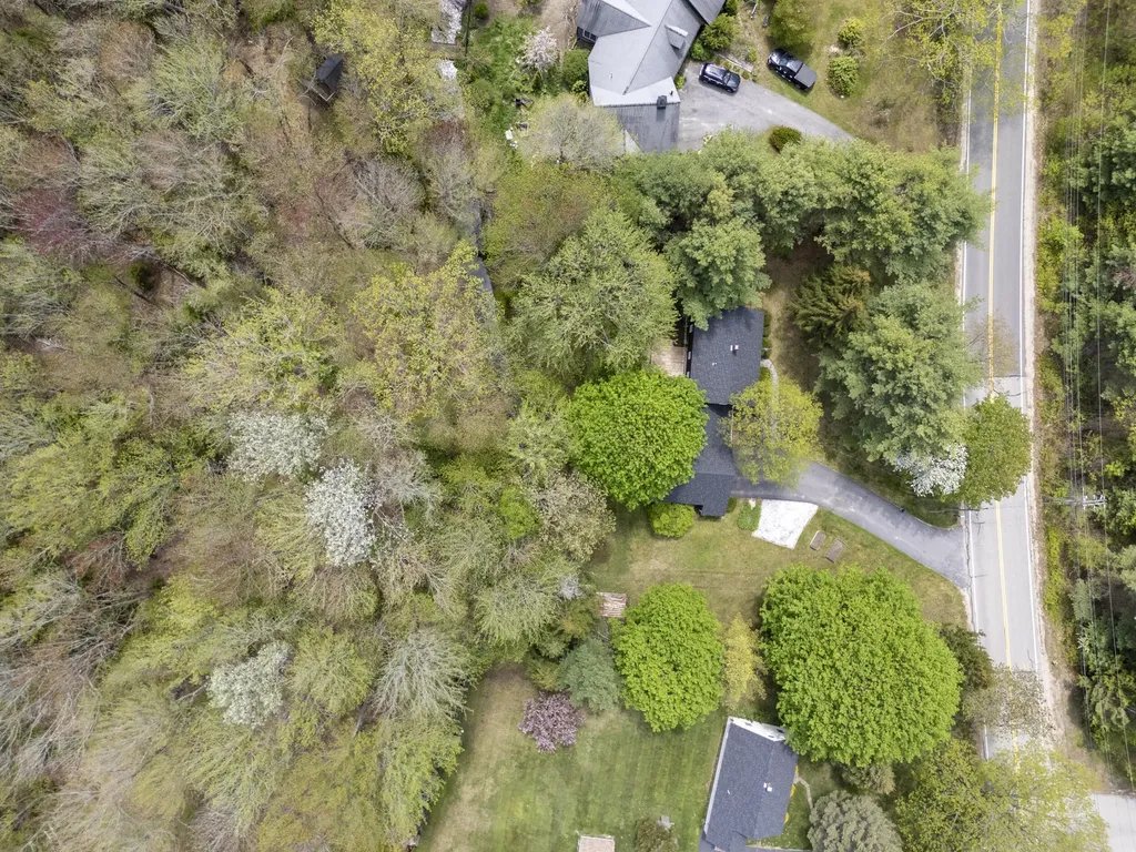 44 Winnocks Neck Road Scarborough ME 04074