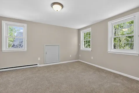 44 Winnocks Neck Road Scarborough ME 04074