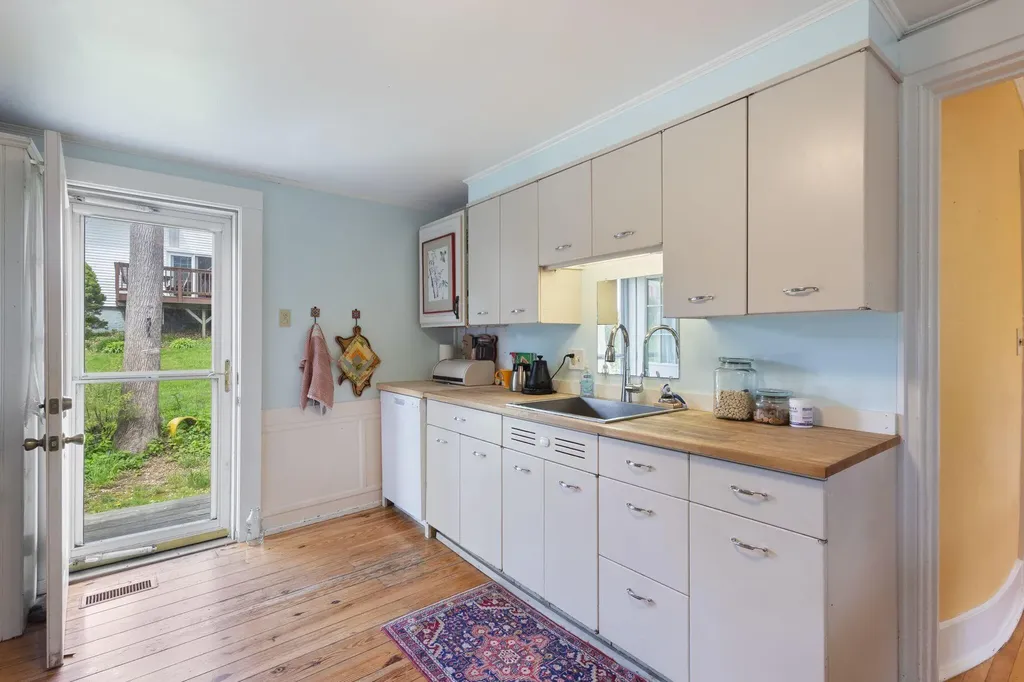 26 Corliss Street Bath ME 04530