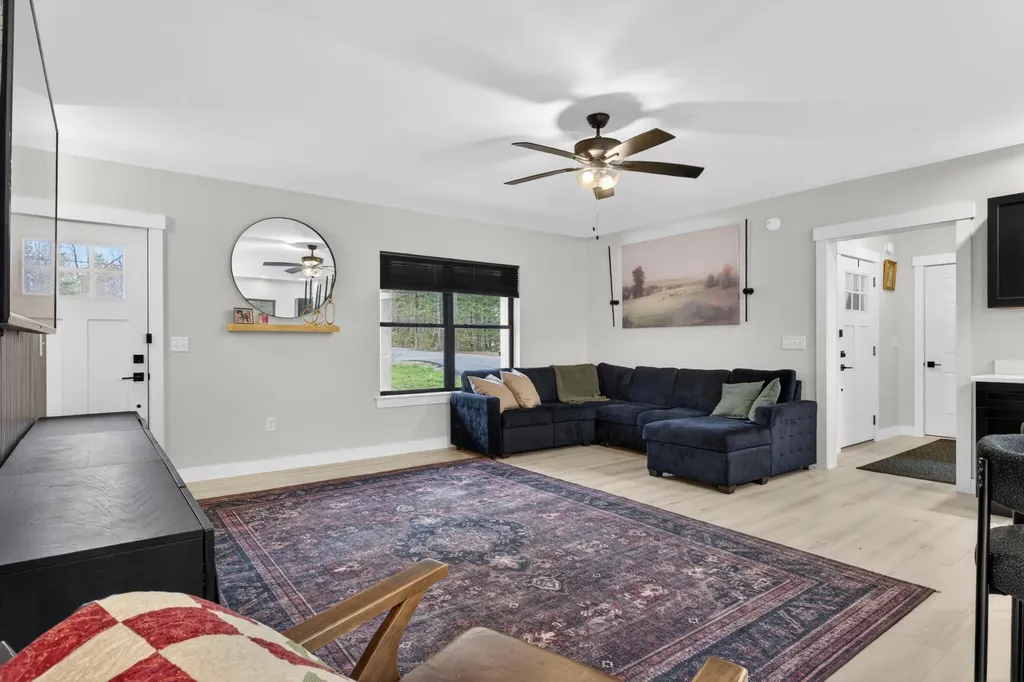 168 Rockwood Estates West Gardiner ME 04345