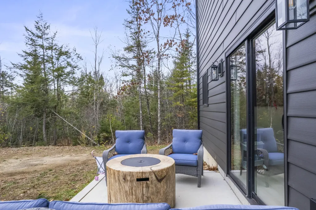 168 Rockwood Estates West Gardiner ME 04345
