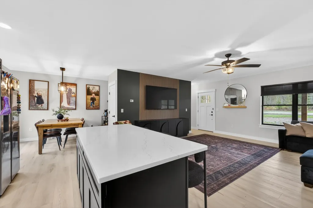 168 Rockwood Estates West Gardiner ME 04345