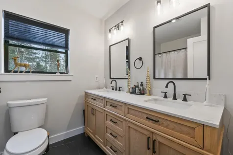 168 Rockwood Estates West Gardiner ME 04345