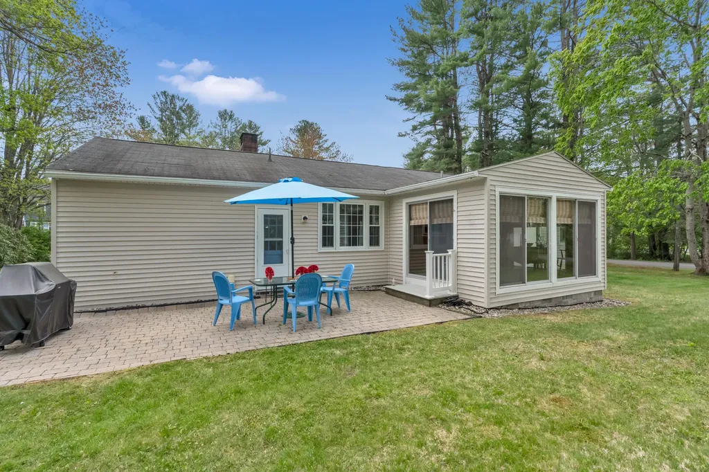 28 Intervale Road Kennebunk ME 04043