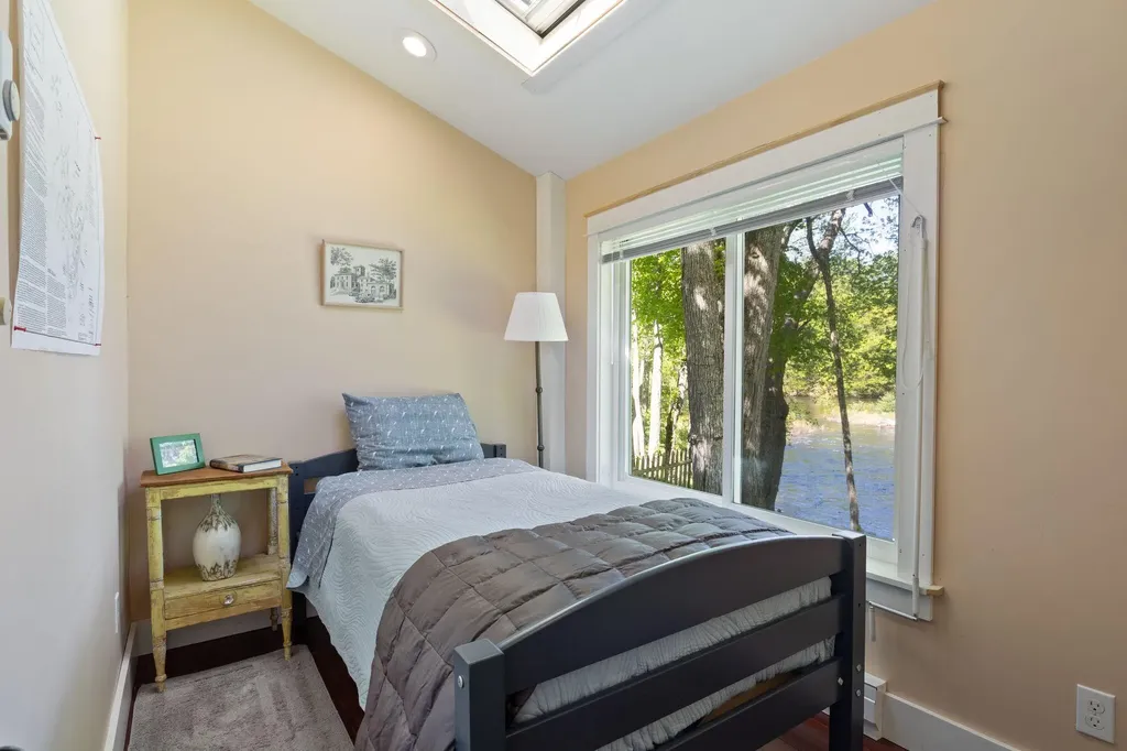 59 Salmon Falls Road Buxton ME 04093