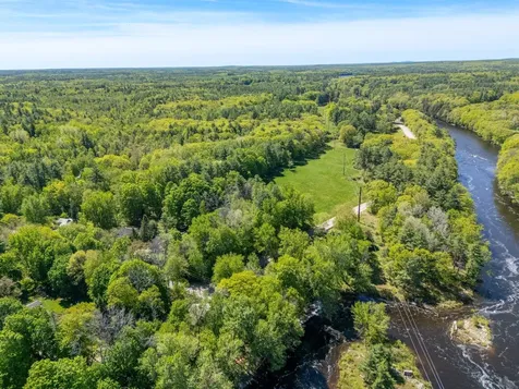 59 Salmon Falls Road Buxton ME 04093