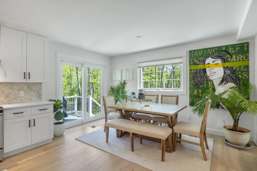 5 Taylor Lane Kennebunk ME 04043