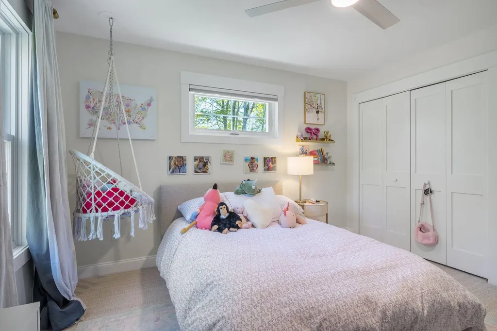 5 Taylor Lane Kennebunk ME 04043