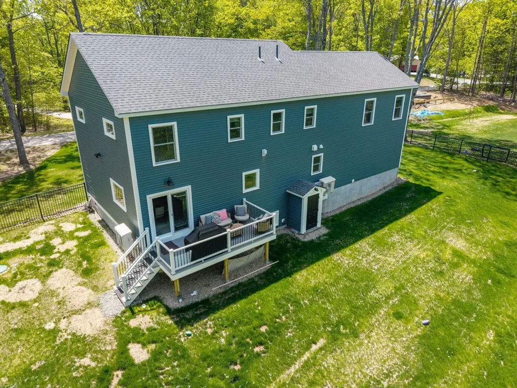 5 Taylor Lane Kennebunk ME 04043