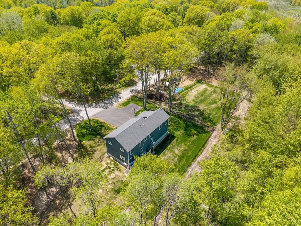 5 Taylor Lane Kennebunk ME 04043