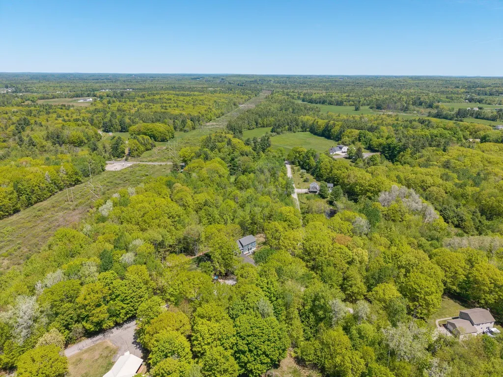 5 Taylor Lane Kennebunk ME 04043