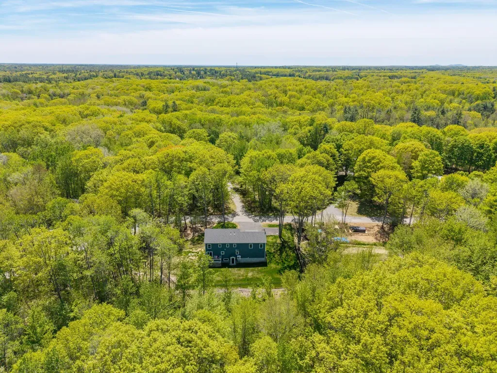 5 Taylor Lane Kennebunk ME 04043