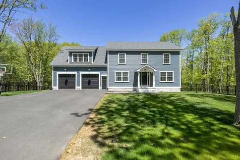 5 Taylor Lane Kennebunk ME 04043