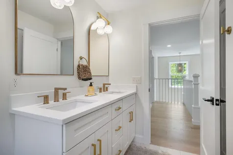 5 Taylor Lane Kennebunk ME 04043