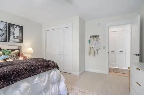 5 Taylor Lane Kennebunk ME 04043
