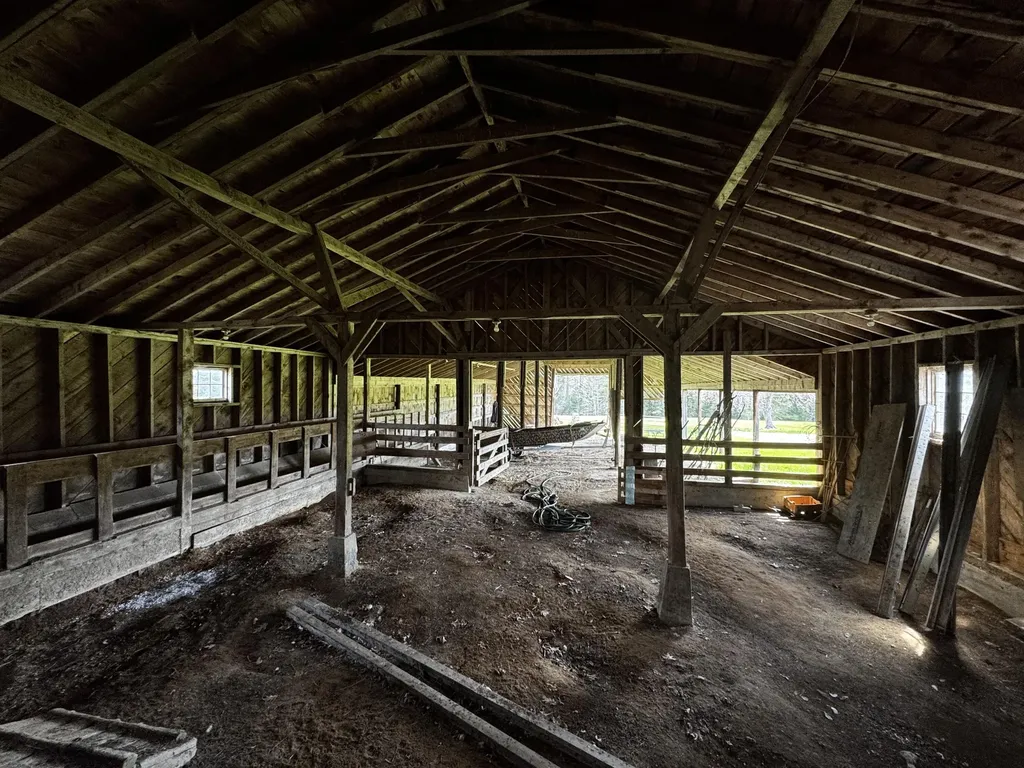275 Harriman Road Waldoboro ME 04572