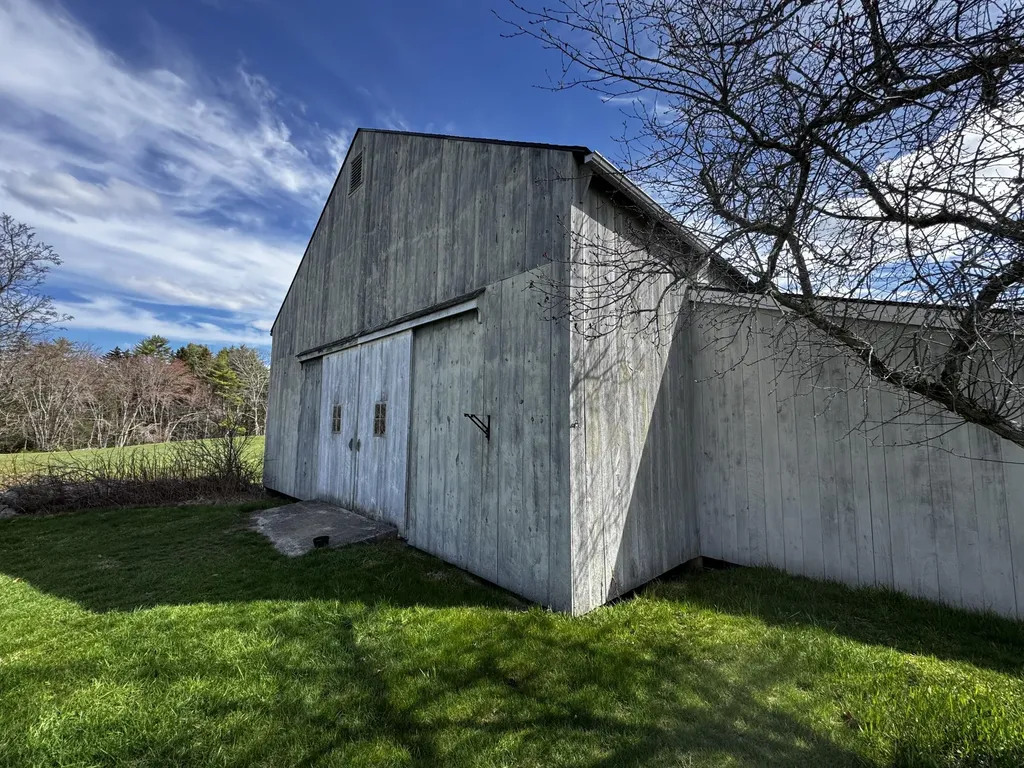275 Harriman Road Waldoboro ME 04572