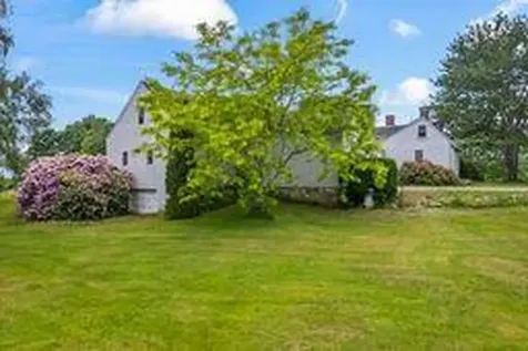 275 Harriman Road Waldoboro ME 04572