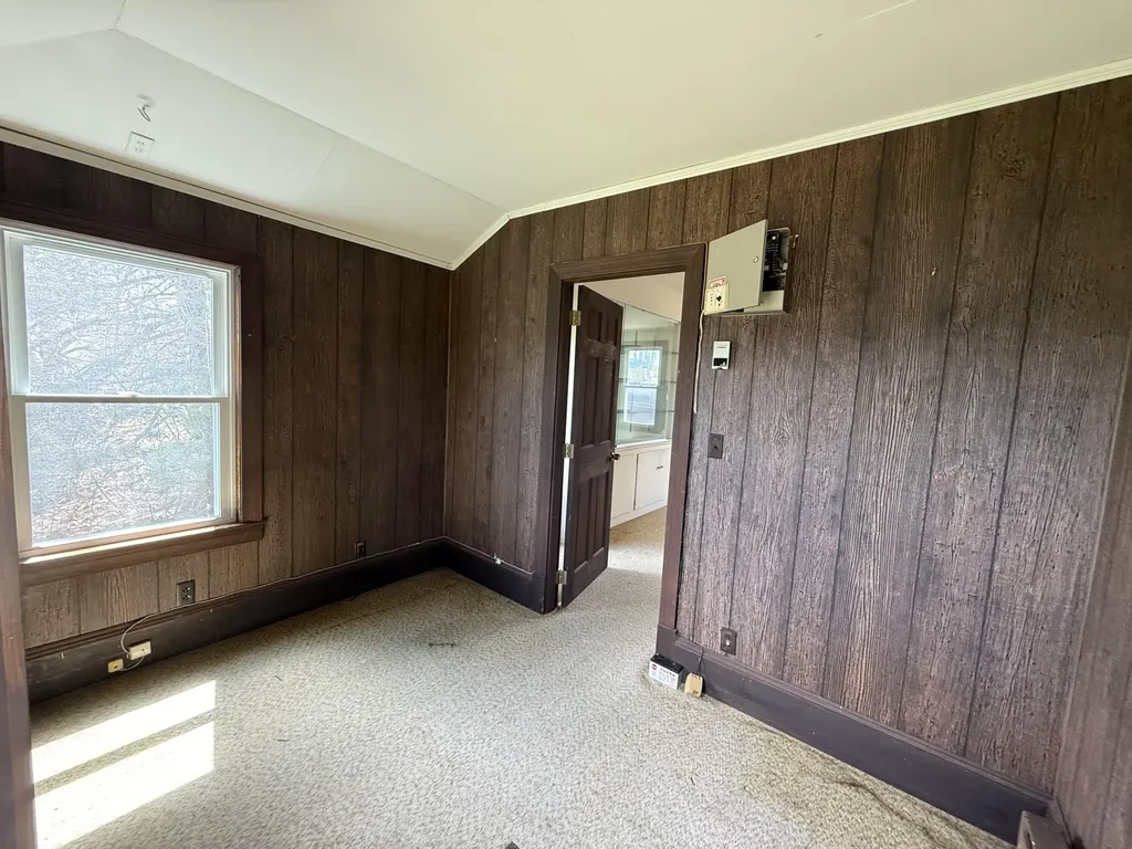 865 N Main Street Winterport ME 04496