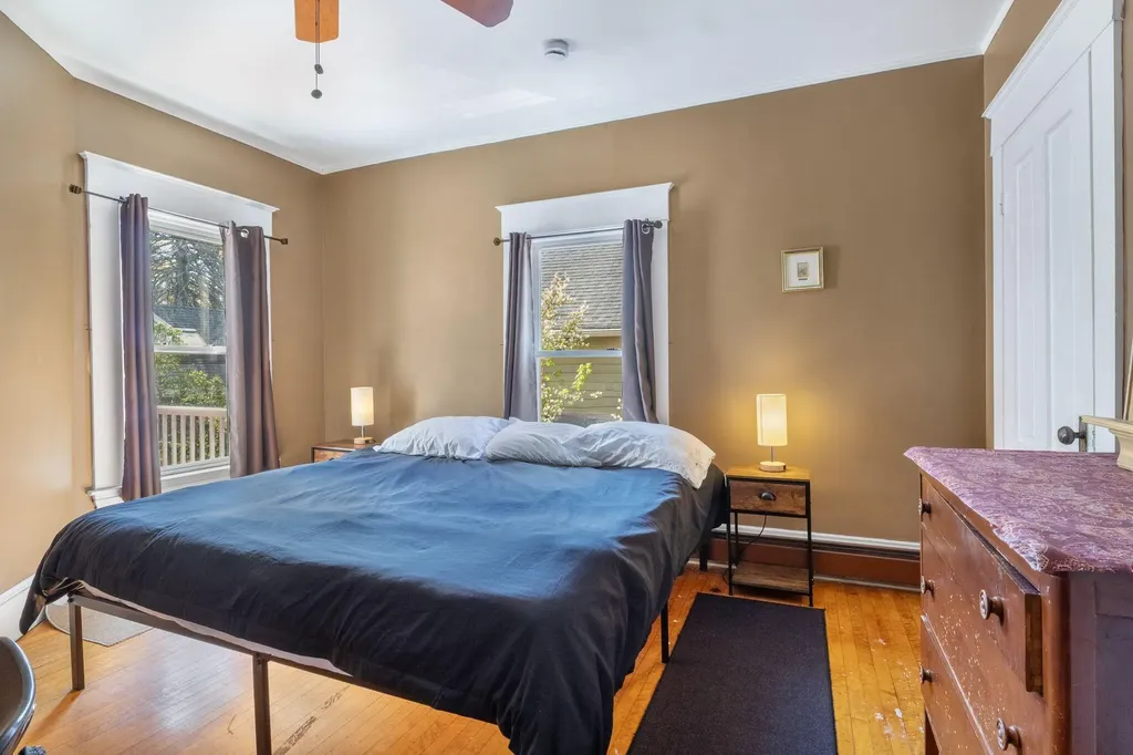 75 Carleton Street Portland ME 04102