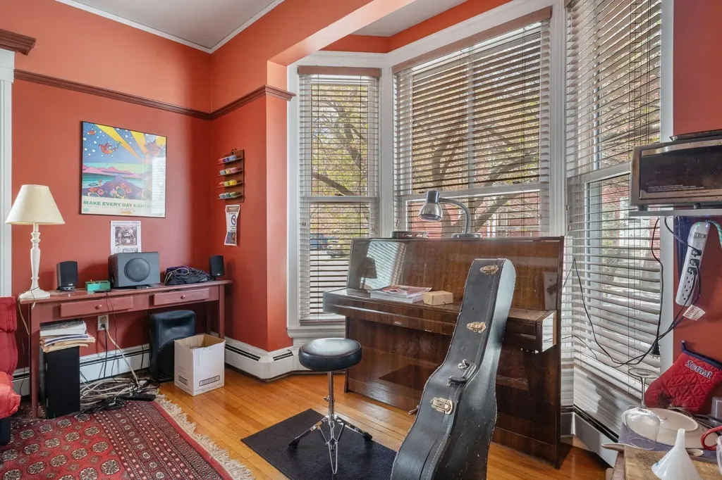 75 Carleton Street Portland ME 04102