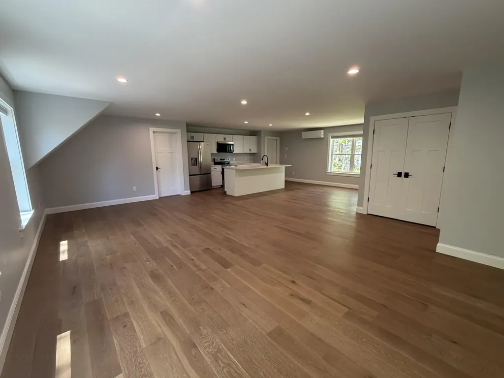 76 Alewive Road Kennebunk ME 04043