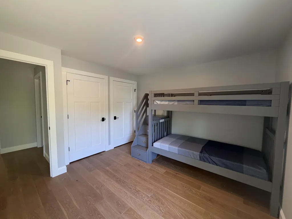 76 Alewive Road Kennebunk ME 04043