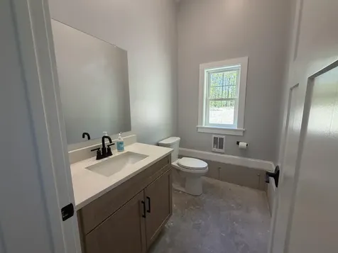 76 Alewive Road Kennebunk ME 04043