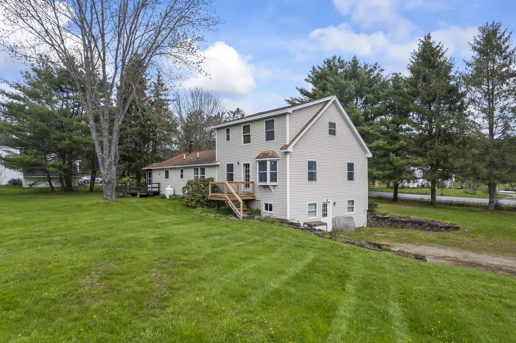 342 Foye Road Wiscasset ME 04578