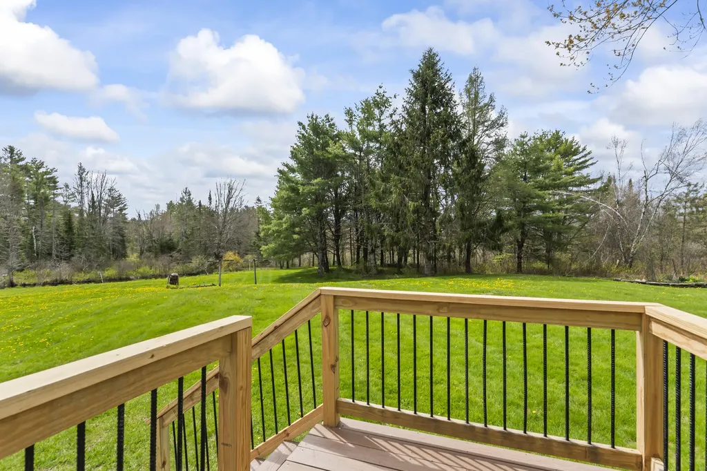 342 Foye Road Wiscasset ME 04578