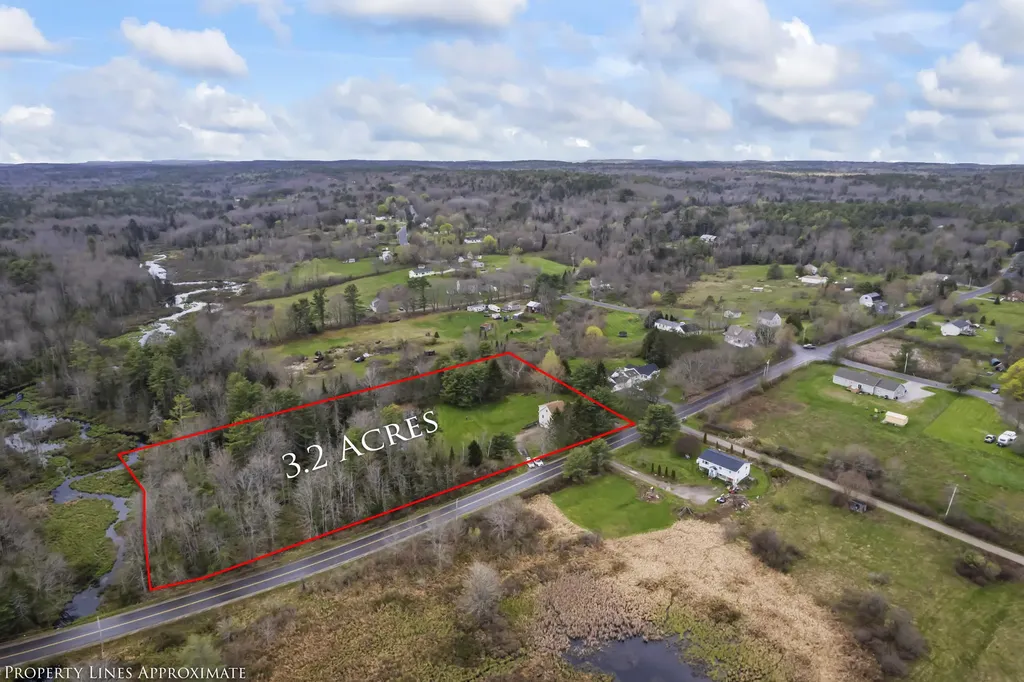 342 Foye Road Wiscasset ME 04578