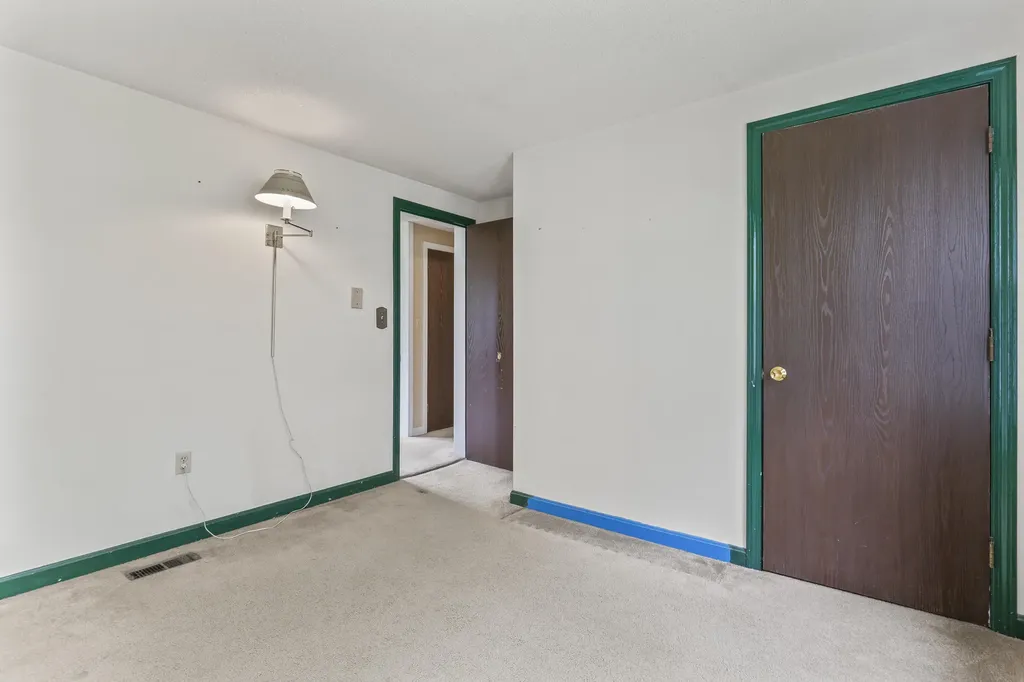 342 Foye Road Wiscasset ME 04578