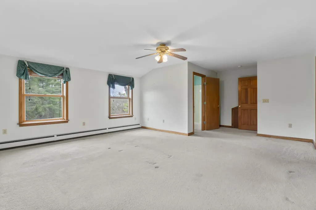 342 Foye Road Wiscasset ME 04578