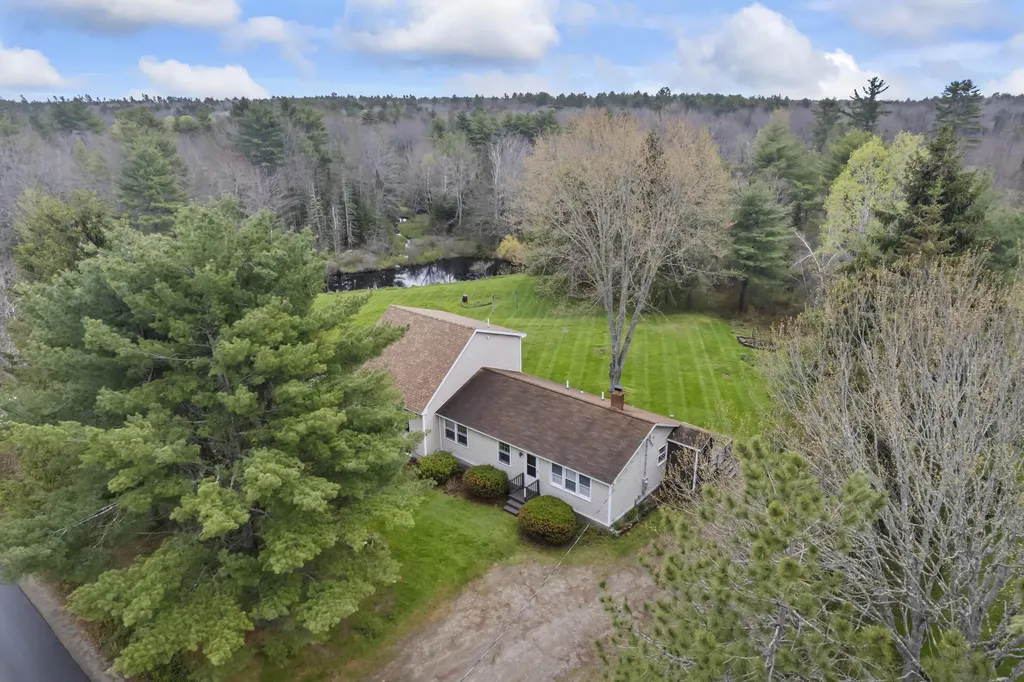 342 Foye Road Wiscasset ME 04578