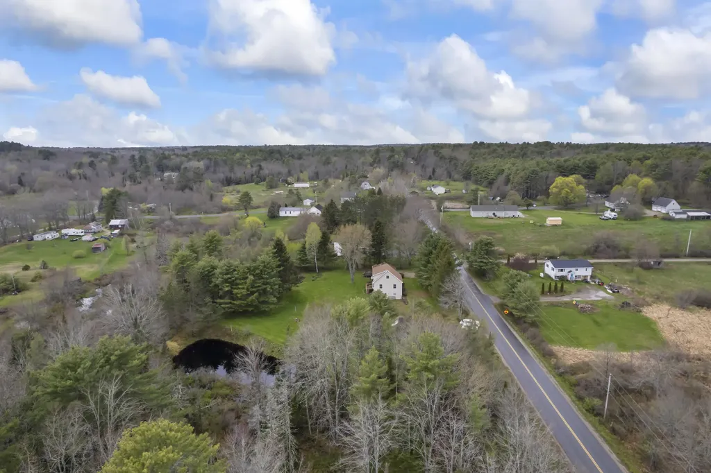 342 Foye Road Wiscasset ME 04578