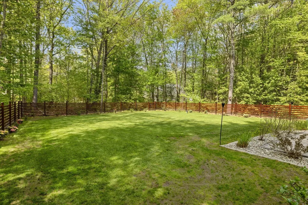 16 Bayview Drive Eliot ME 03903