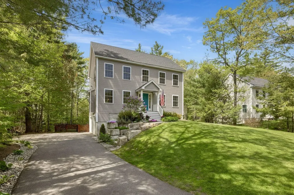 16 Bayview Drive Eliot ME 03903